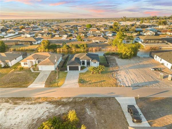 Cape Coral Residential, 1105 SW 1st Ter, Cape Coral, Florida 33991, image 1