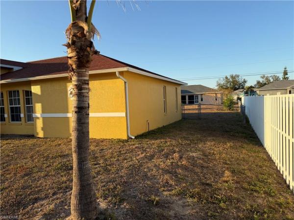 Cape Coral, 225 SE 4th Ter, Cape Coral, Florida 33990, image 1