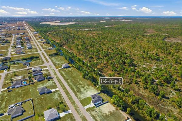 Cape Coral Residential, 317 Wilmington Pkwy, Cape Coral, Florida 33993, image 1