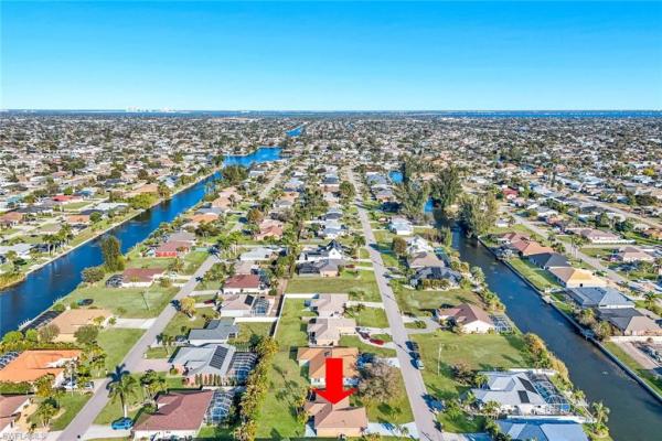Cape Coral Residential, 167 SE 21st Ter, Cape Coral, Florida 33990, image 2