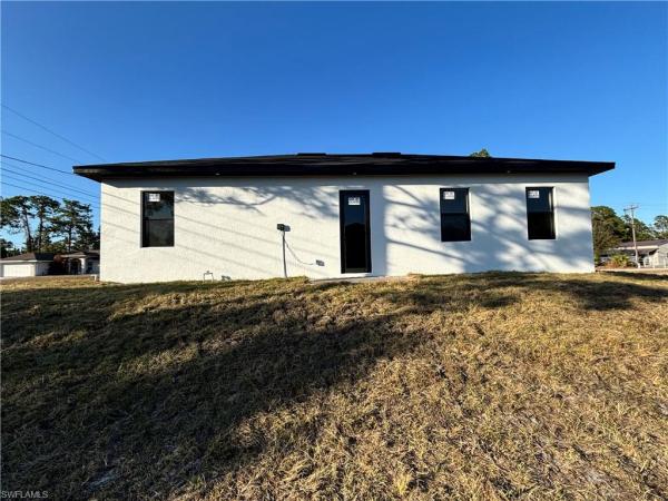 Lehigh Acres, 800 5th St, Lehigh Acres, Florida 33972, image 2