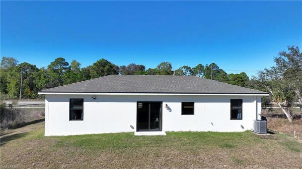 Lehigh Acres, 809 S Bell Blvd, Lehigh Acres, Florida 33974, image 2