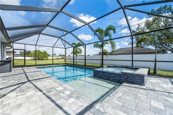 Cape Coral Residential, 1107 NW 7th Pl, Cape Coral, Florida 33993, image 2