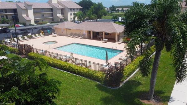 Terrace Village, 13240 White Marsh Ln #4, Fort Myers, Florida 33912, image 2