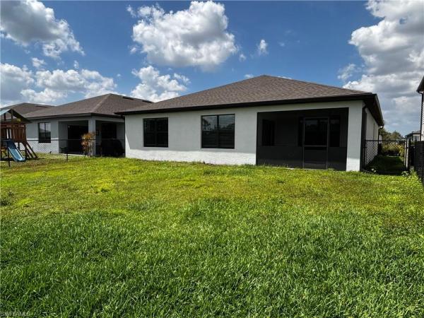 Enclaves At Eagle Landing, 16056 Enclaves Cove Dr, North Fort Myers, Florida 33917, image 1