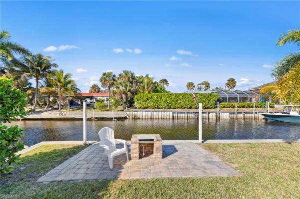 Fort Myers Shores, 13514 Marquette Blvd, Fort Myers, Florida 33905, image 2