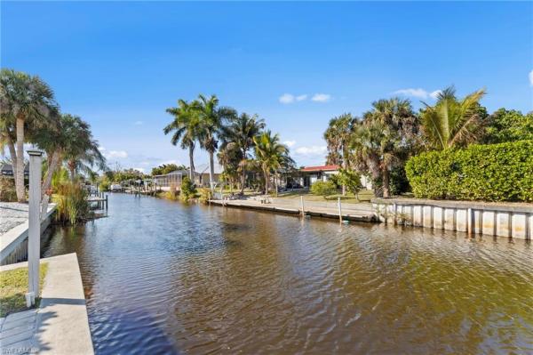 Fort Myers Shores, 13514 Marquette Blvd, Fort Myers, Florida 33905, image 1