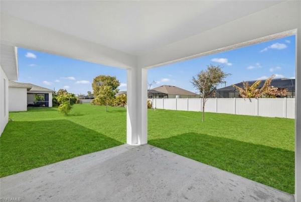 Cape Coral Residential, 221 15th St, Cape Coral, Florida 33993, image 3