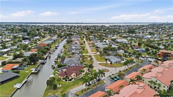 Cape Coral, 5125 Sunnybrook Ct, Cape Coral, Florida 33904, image 2
