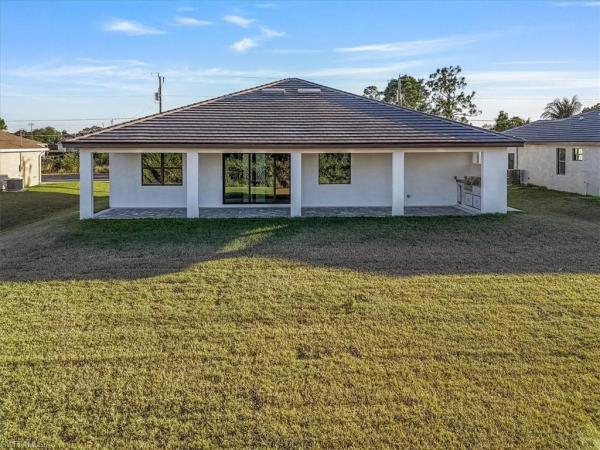 Lehigh Acres, 3006 SW 13th St, Lehigh Acres, Florida 33976, image 3