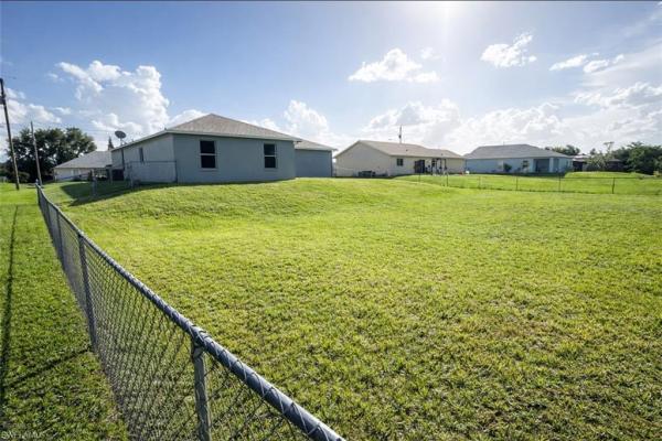 809 Sea Urchin Cir, Fort Myers, Florida 33913, image 1