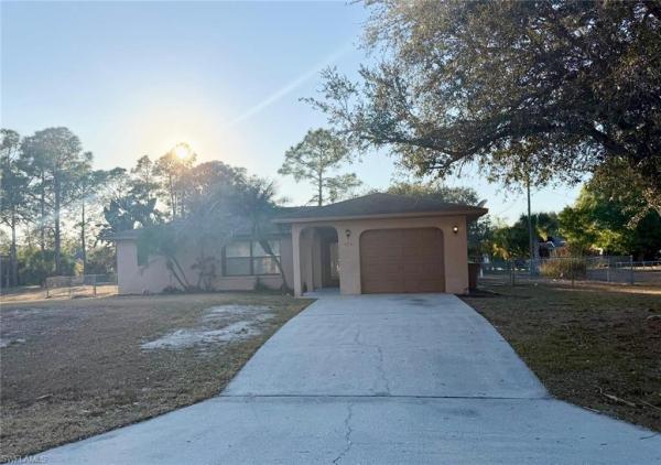 Lehigh Acres, 409 Mcarthur Ave, Lehigh Acres, Florida 33936, image 2