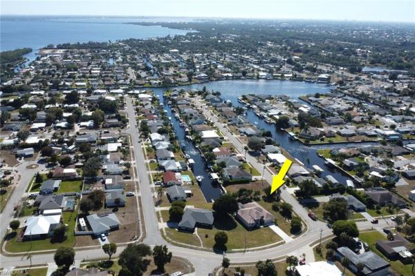 Waterway Estates, 1675 E Saint Clair Ave, North Fort Myers, Florida 33903, image 1