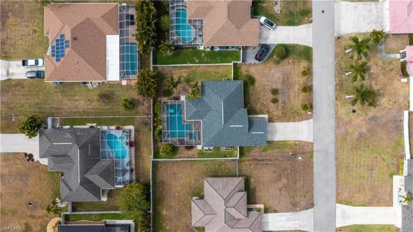 Cape Coral, 1814 22nd Ter, Cape Coral, Florida 33991, image 3