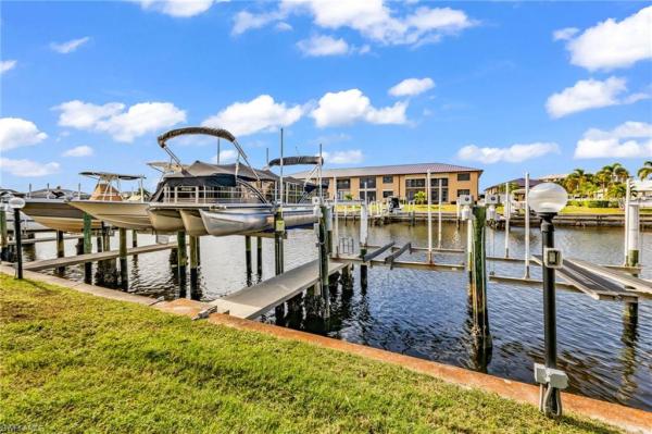 313 Coldeway Dr #F10, Punta Gorda, Florida 33950, image 1