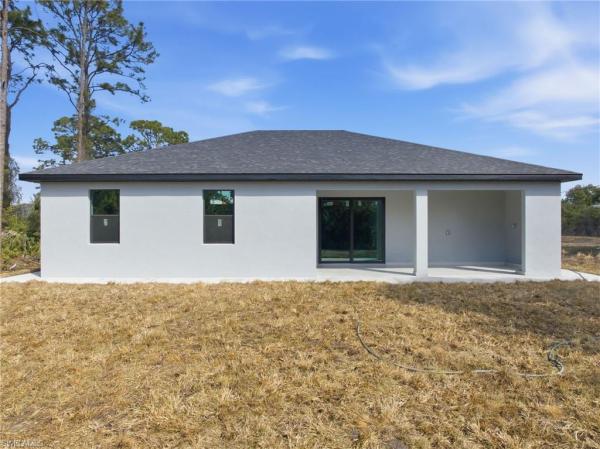 Lehigh Acres Residential, 4903 N Lee Cir, Lehigh Acres, Florida 33971, image 1