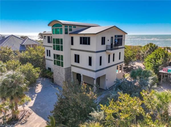 660 Gulf Ln, Upper Captiva, Florida 33924, image 1