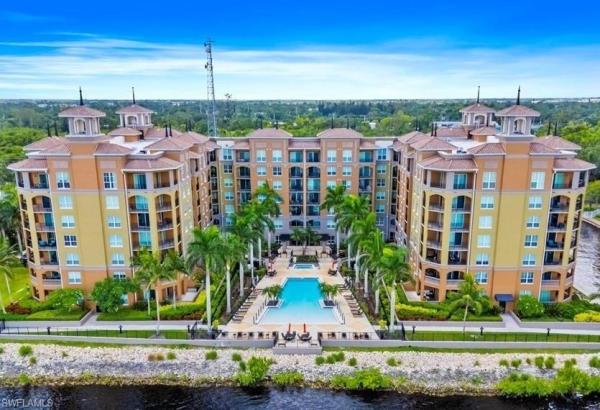 Alta Mar, 2825 Palm Beach Blvd #215, Fort Myers, Florida 33916, image 2