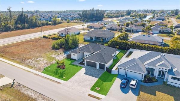 Cape Coral Residential, 506 SW 28th Ave, Cape Coral, Florida 33991, image 2