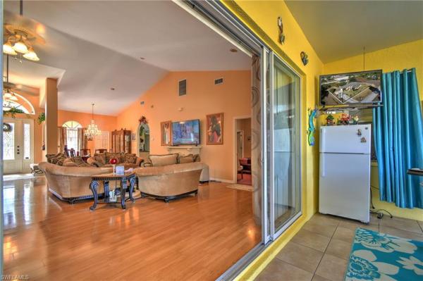 Lehigh Acres, 836 S Worth Ave, Lehigh Acres, Florida 33974, image 2