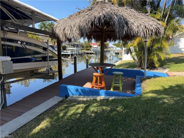 Cape Coral, 2726 SE 24th Ct, Cape Coral, Florida 33904, image 1
