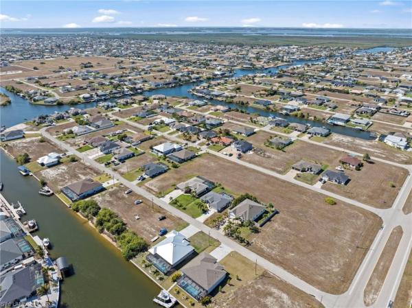 Cape Coral, 1036 33rd Ave, Cape Coral, Florida 33993, image 1