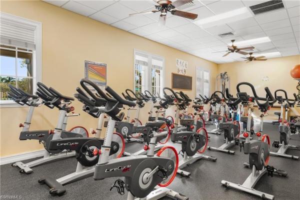 Amblewind, 2995 Amblewind Dr, Fort Myers, Florida 33905, image 3