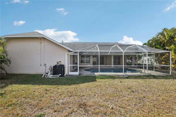 Cape Coral, 401 NE 23rd Ave, Cape Coral, Florida 33909, image 2