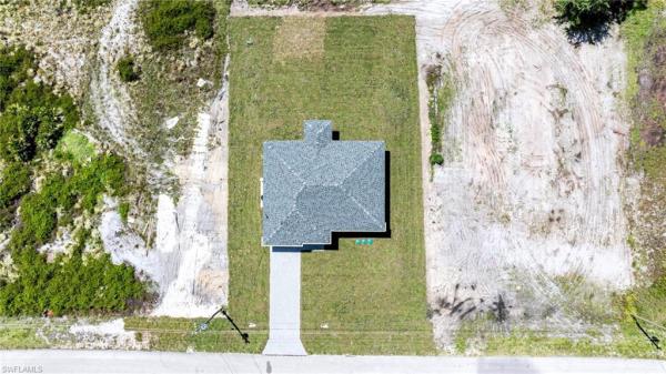 Mirror Lakes, 430 Burrstone Dr, Lehigh Acres, Florida 33974, image 2