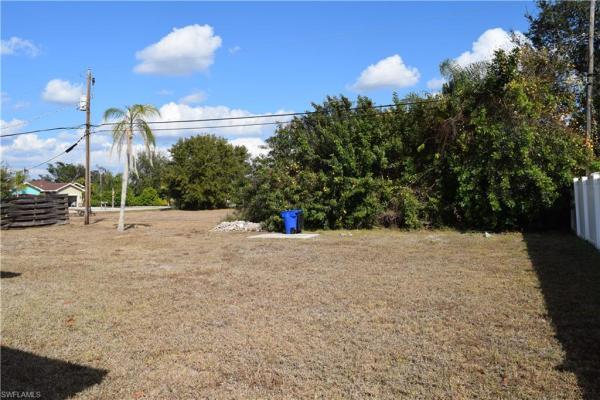 Fort Myers Shores, 2008 Lotus Rd, Fort Myers, Florida 33905, image 2