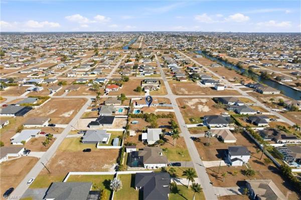 Cape Coral Residential, 1209 19th St, Cape Coral, Florida 33993, image 2