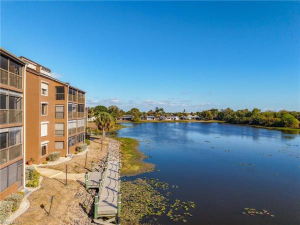 Lakeside At Lochmoor, 2067 Lakeview Blvd #9, North Fort Myers, Florida 33903, image 2