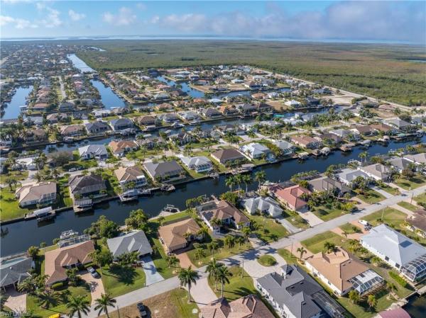 Cape Coral, 2818 39th St, Cape Coral, Florida 33914, image 3