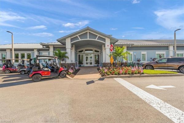 Oakmont Village, 5825 Trailwinds Dr #414, Fort Myers, Florida 33907, image 1
