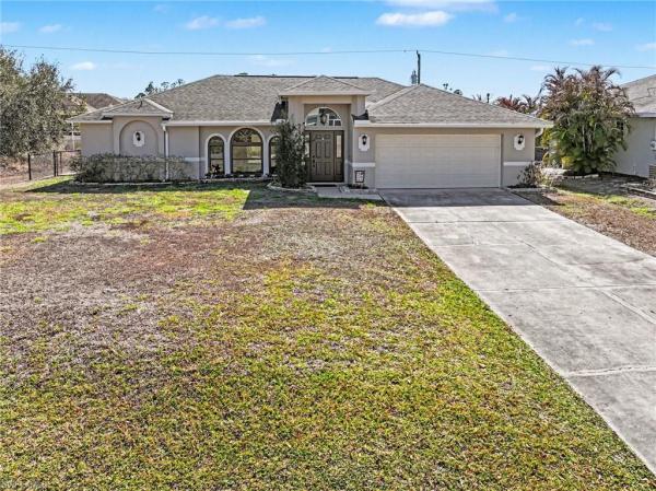 Buckingham Park, 6371 Maytree Cir, Fort Myers, Florida 33905, image 1