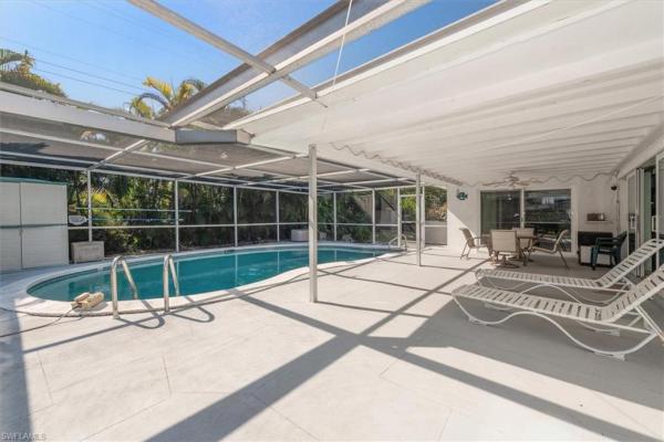 Tanglewood, 1344 Mayfair Ter, Fort Myers, Florida 33919, image 3