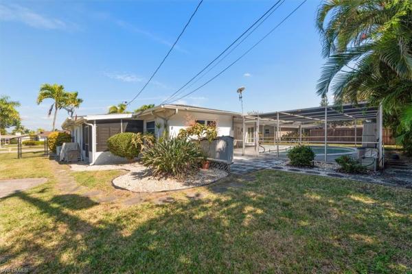 1344 Mayfair Ter, Fort Myers, Florida 33919, image 1