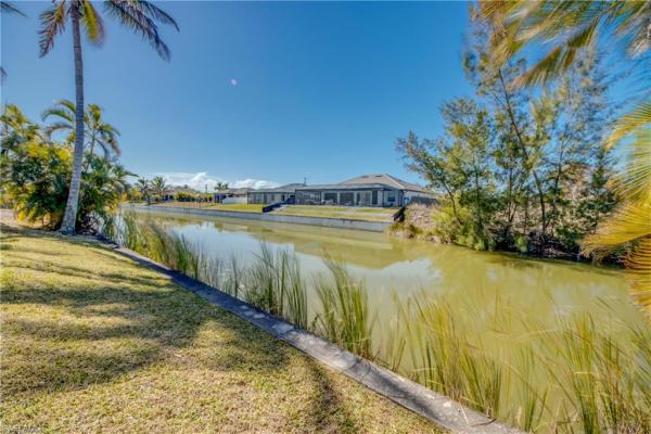 Cape Coral Residential, 1132 SW 18th Ave, Cape Coral, Florida 33991, image 2