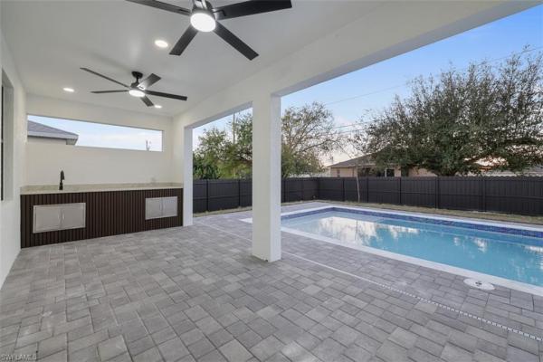 Cape Coral Residential, 408 SW 28th Ave, Cape Coral, Florida 33991, image 2