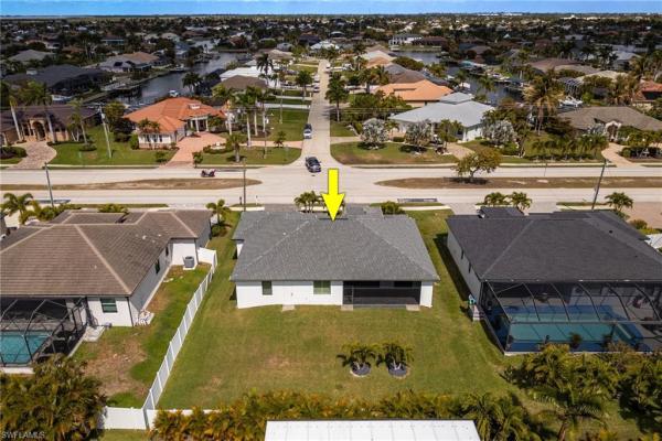 Cape Coral Residential, 2720 W Beach Pkwy, Cape Coral, Florida 33914, image 1