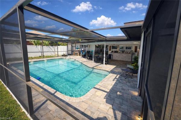 Cape Coral Residential, 2208 SE 10th St, Cape Coral, Florida 33990, image 2