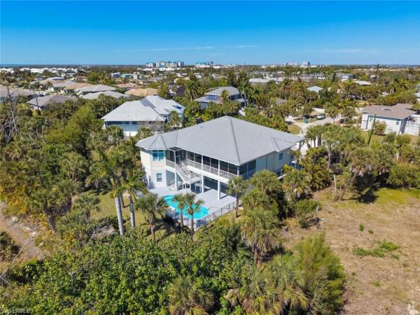Cottage Point, 13411 Electron Dr, Fort Myers, Florida 33908, image 2