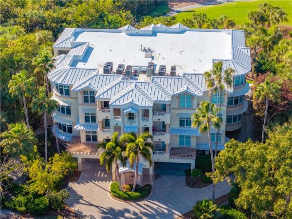 Sanctuary Golf Villages, 2619 Wulfert Rd #3, Sanibel, Florida 33957, image 3