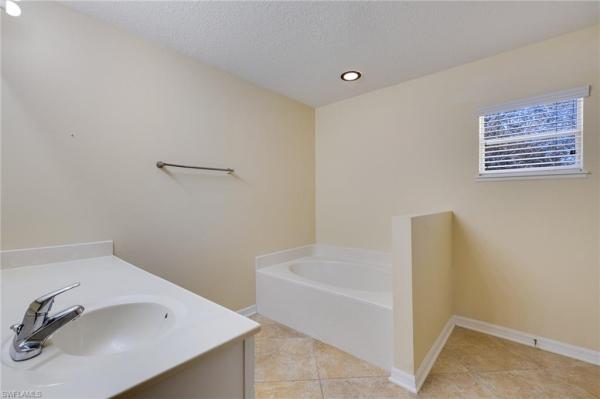 Cape Coral Residential, 316 NW 12th Pl, Cape Coral, Florida 33993, image 3