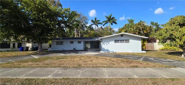 McGregor Estates, 1557 Moreno Ave, Fort Myers, Florida 33901, image 1