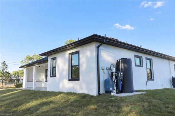 746 S Breamer Ave, Lehigh Acres, Florida 33974, image 1