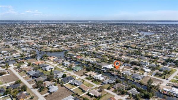 Cape Coral, 233 42nd Ter, Cape Coral, Florida 33914, image 2