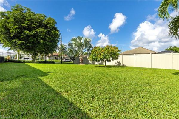 Cape Coral, 2013 SW 31st Ter, Cape Coral, Florida 33914, image 3