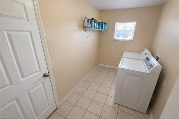 Gator Circle, 3602 12th Ct, Cape Coral, Florida 33909, image 3
