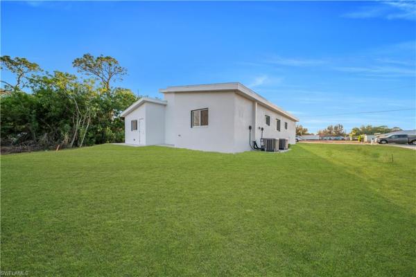 Lehigh Acres Residential, 424 S Alabama Rd, Lehigh Acres, Florida 33936, image 1